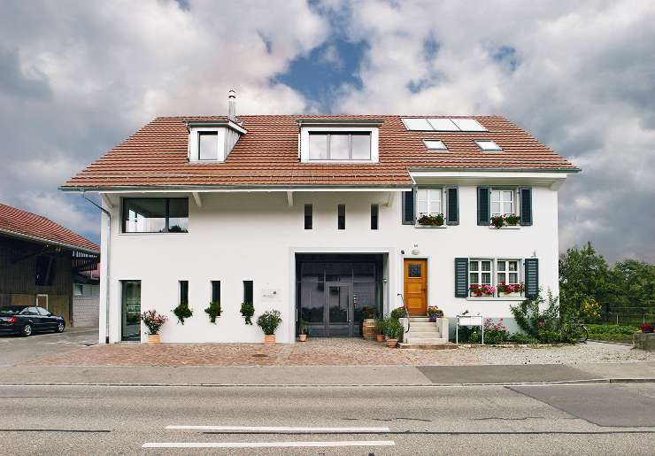 Unseren Weinladen haben wir für Sie offen.